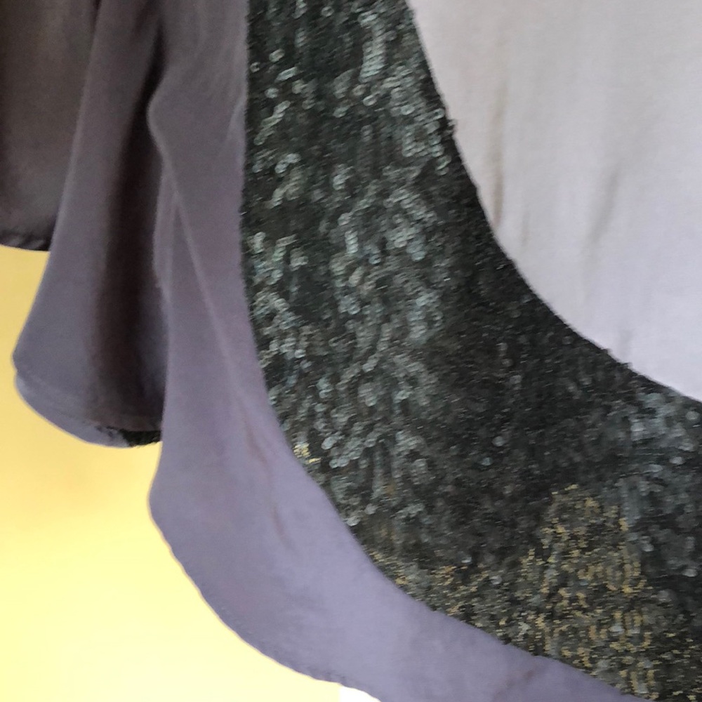 ZOA sequin Top - Picture 4 of 8